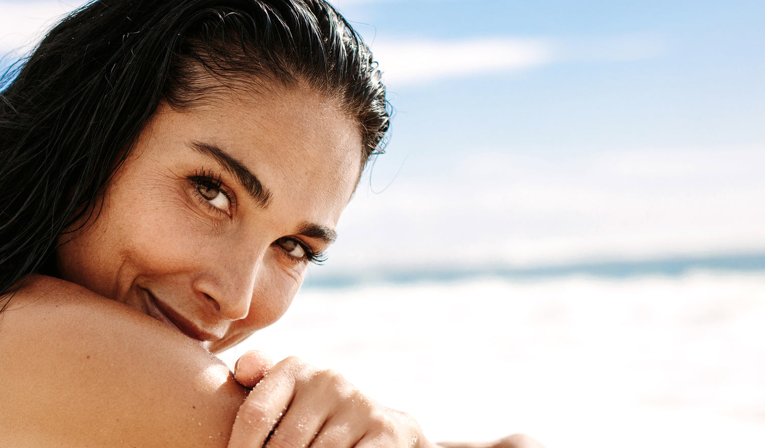 How to Combat Fine Lines & Dark Circles - AmazingCosmetics