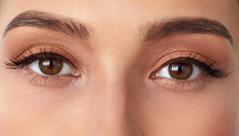 How To Brighten Tired Eyes - AmazingCosmetics