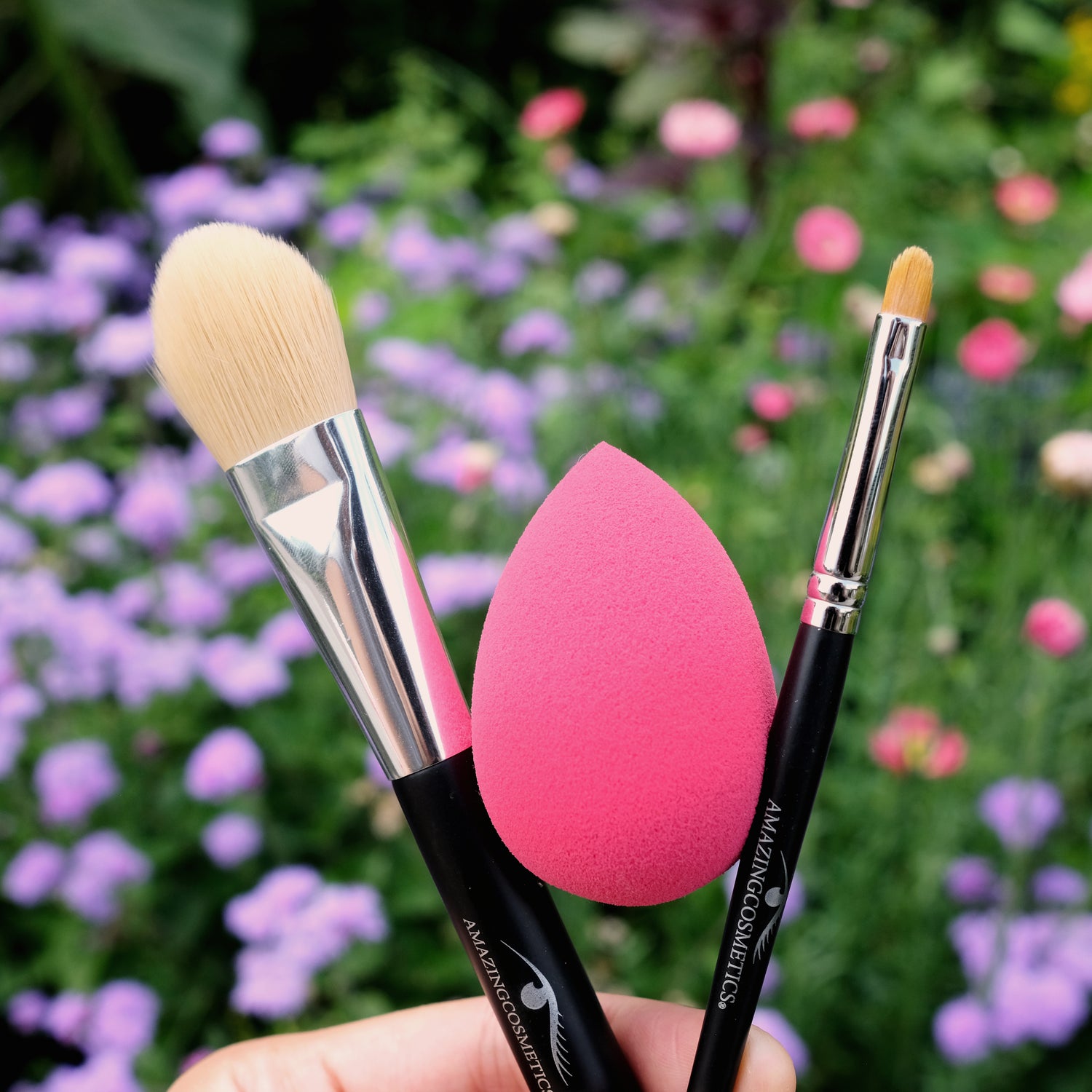 Summer Heat & What To Do... Makeup or No Makeup? - AmazingCosmetics