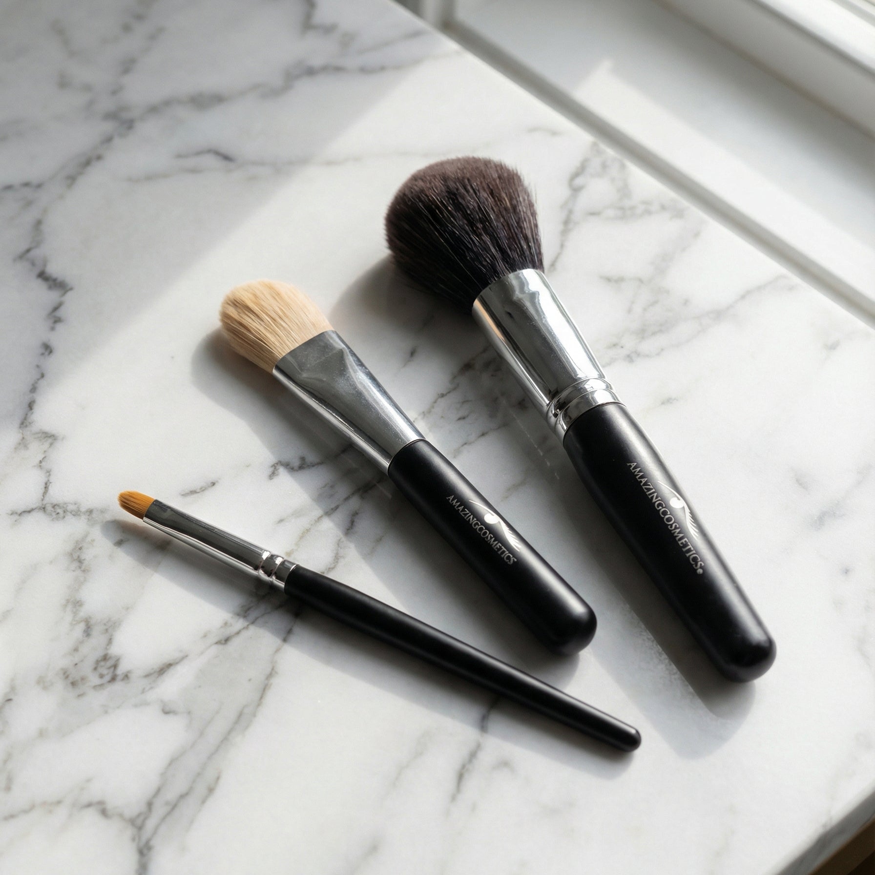 Essential Brush Set – AmazingCosmetics